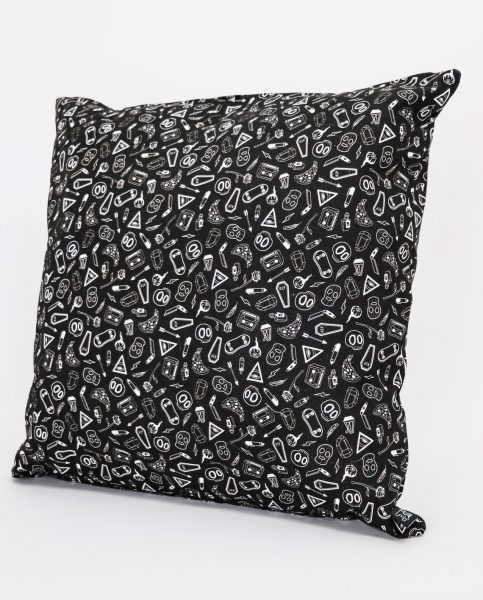 Dark Curiosities Pattern